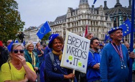Britanicii s-au săturat de Brexit și au ieșit în stradă. Ce au solicitat protestatarii